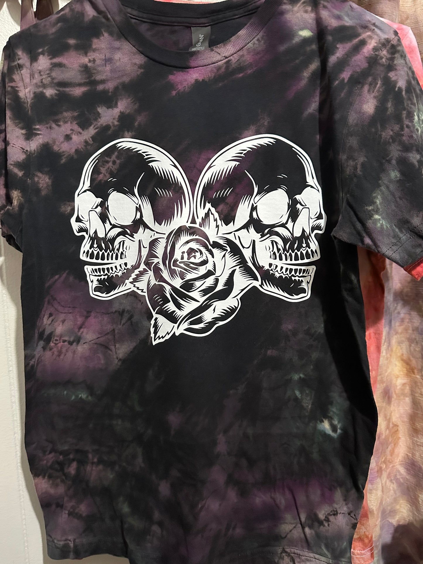 Rose and skulls
